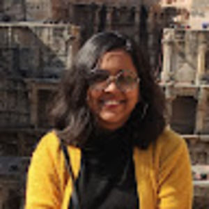 Meet your Posher, Ayushi